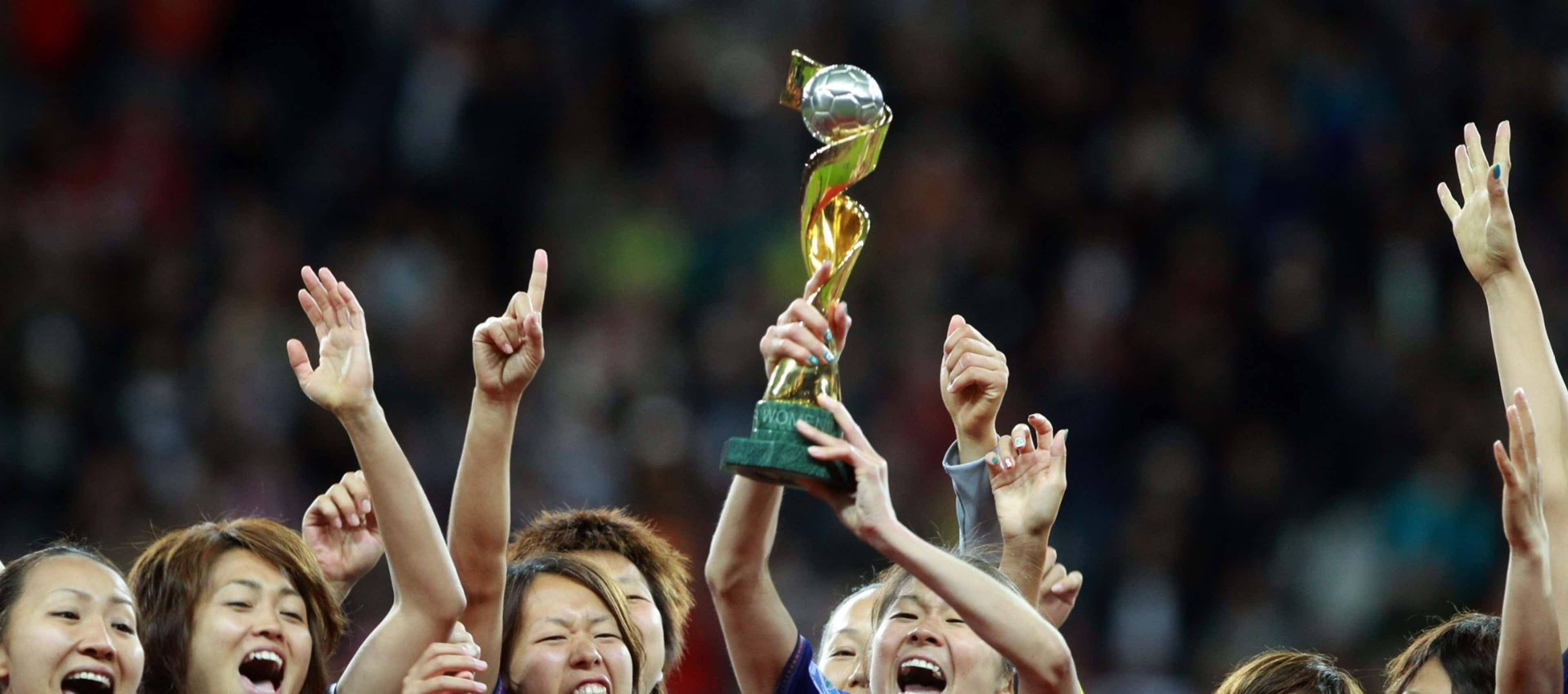 C7娱乐app-女足冠军诞生，实力过硬闯出佳绩(女足夺冠军)